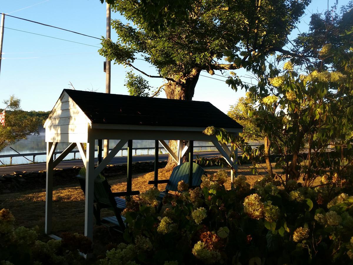 Mariaville Lake B & B Pattersonville 外观 照片