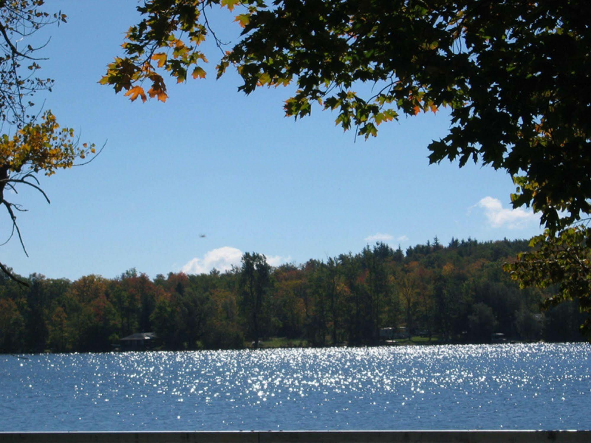 Mariaville Lake B & B Pattersonville 外观 照片