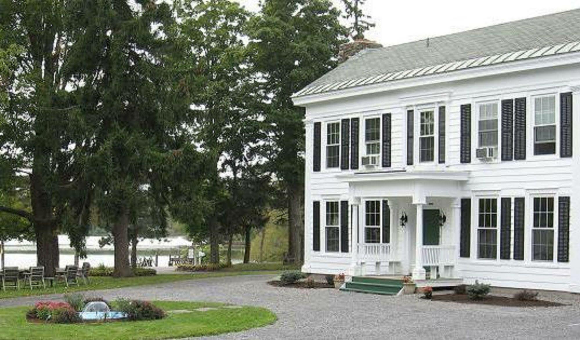 Mariaville Lake B & B Pattersonville 外观 照片