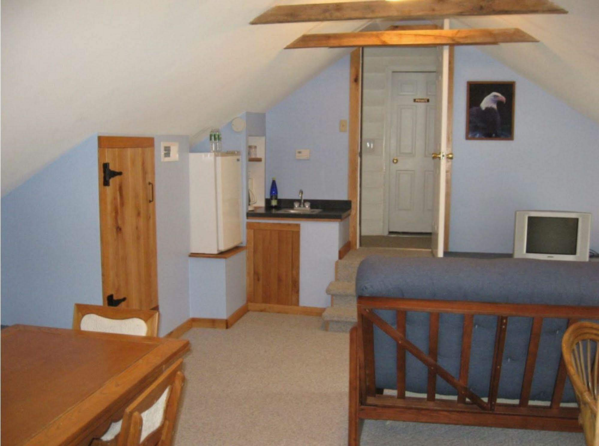 Mariaville Lake B & B Pattersonville 外观 照片